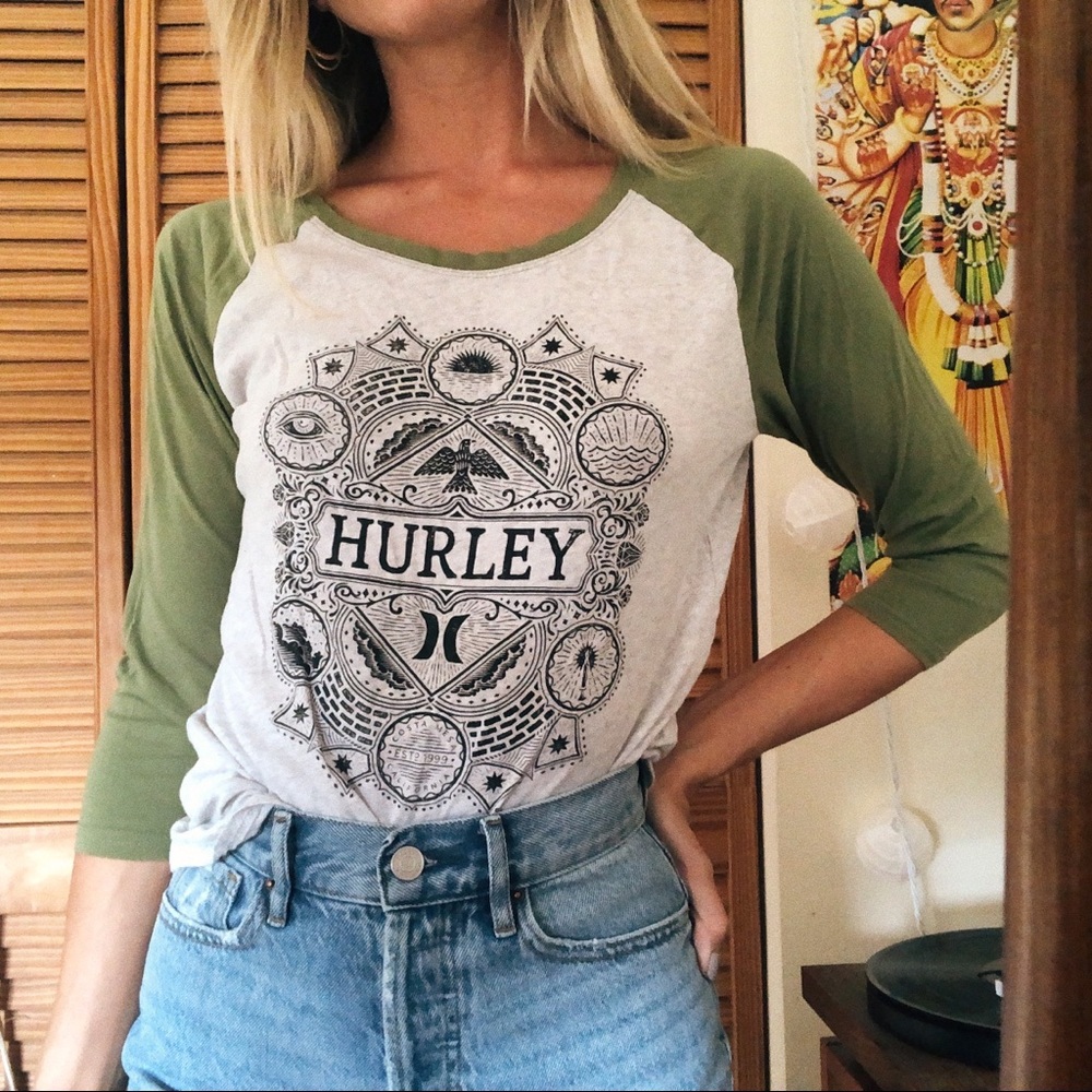 Hurley baseball tee